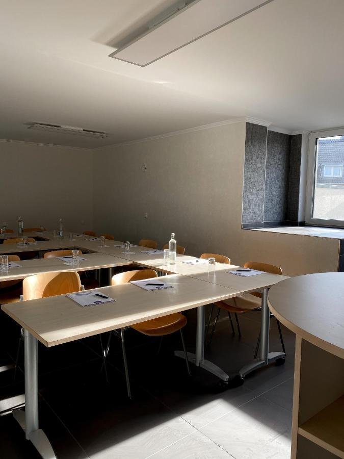 Mg-Quartier Hostel Monchengladbach Exterior photo